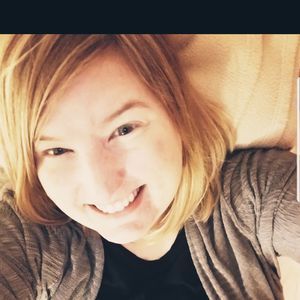 Meet your Posher, Stefanie